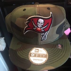 Men’s SnapBack hat